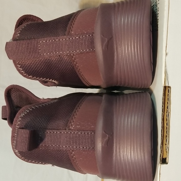 PUMA'S - Picture 3 of 5